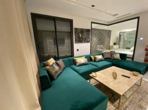 THE DREAM 12 - SENSATIONAL & COMFORTABLE,NEW FLAT